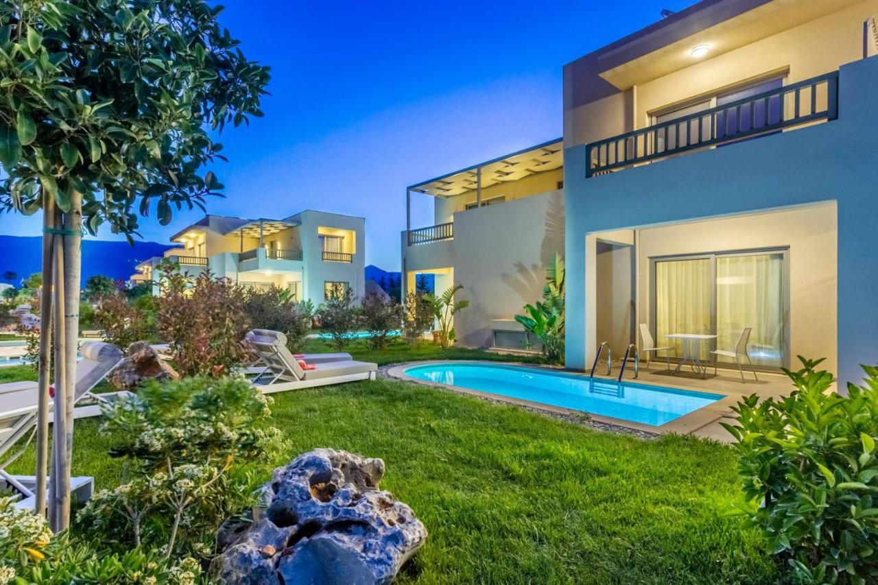 Suite with Private Pool