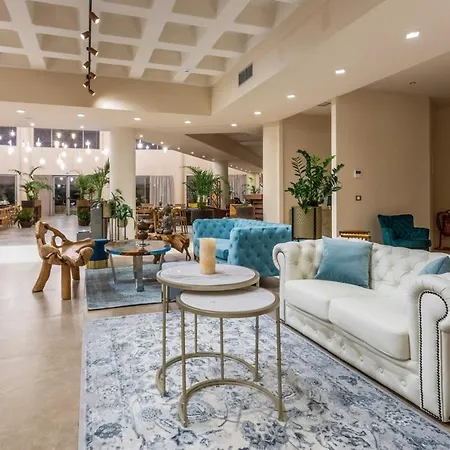 Elysian Luxury Hotel And Spa-3